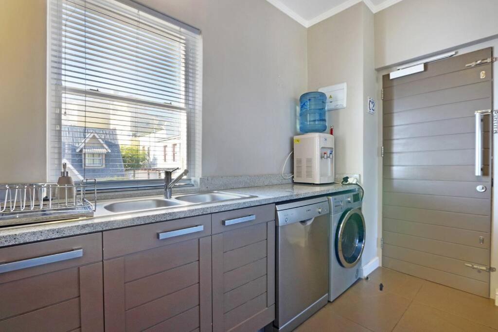 Penguin Haven . Luxury 2 Bedroom, Boulders Beach. เคปทาวน์ ภายนอก รูปภาพ