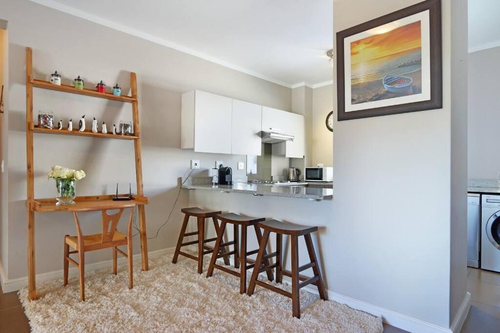 Penguin Haven . Luxury 2 Bedroom, Boulders Beach. เคปทาวน์ ภายนอก รูปภาพ